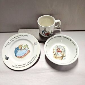 Peter Rabbit Wedgwood New in Box Beatrix Potter 3 piece Nursery Dish Set